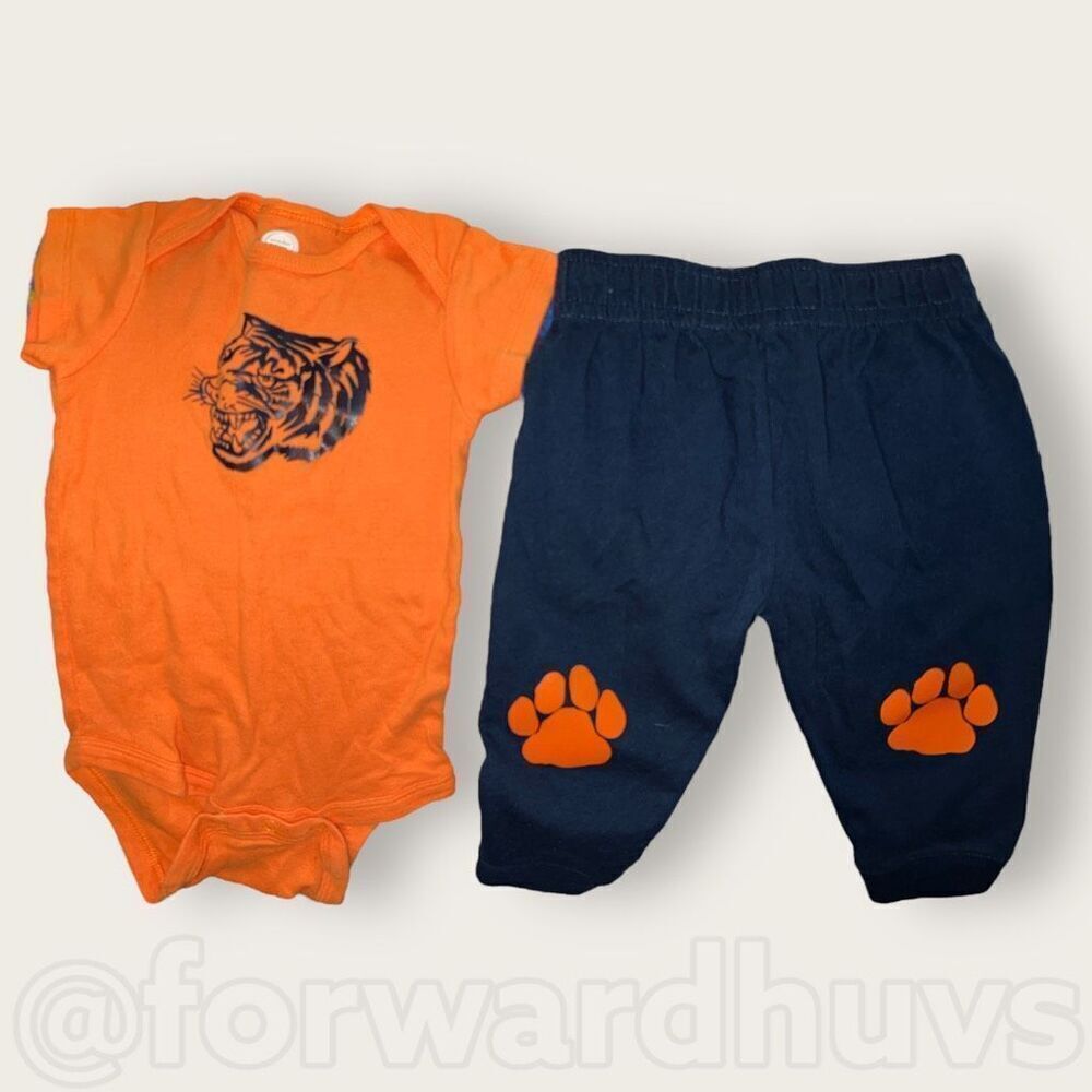 Auburn University Tigers Outfit Size 6/9 Months | READ